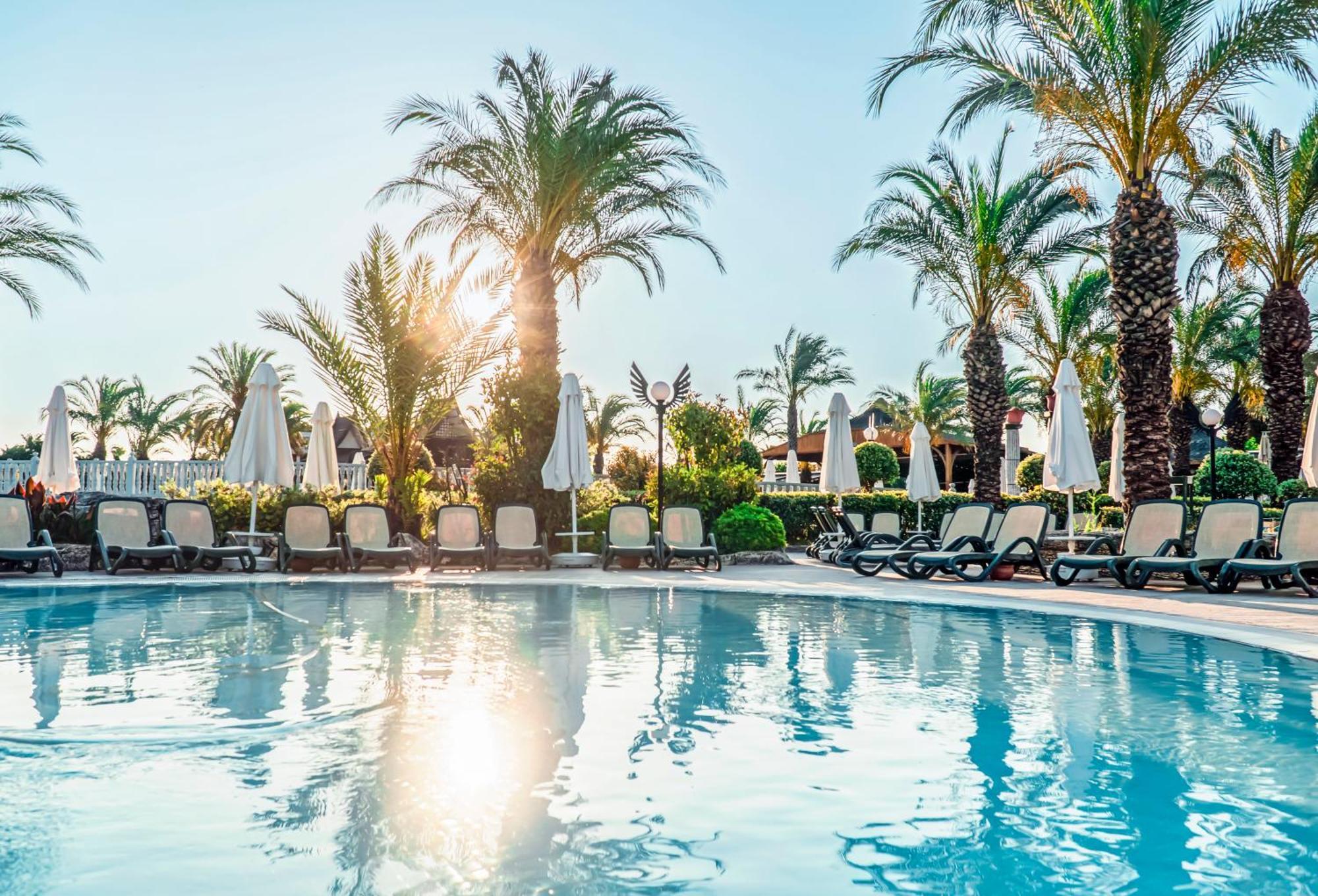 Royal Wings Hotel Antalya Exterior photo
